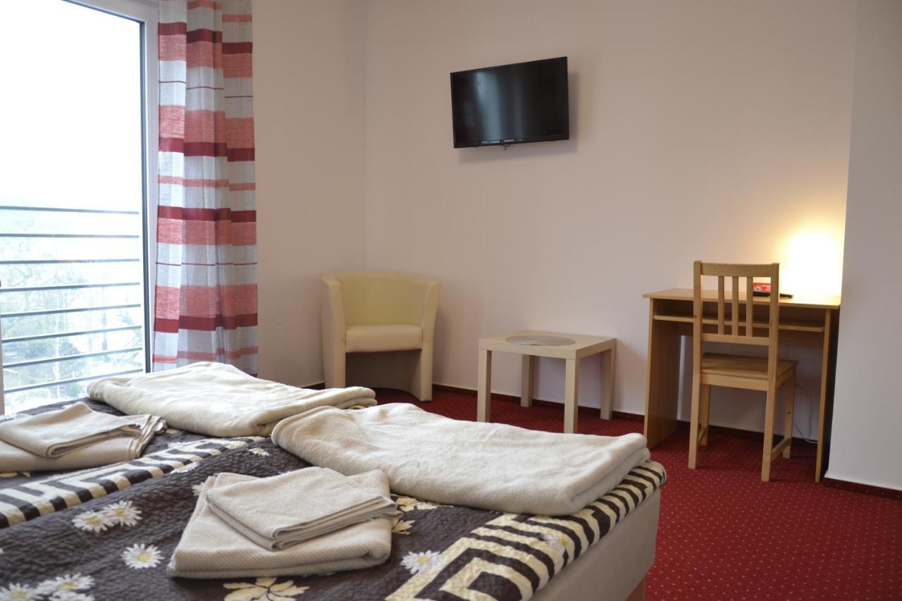 Warszawa Stare Bielany Bed & Breakfast Ngoại thất bức ảnh
